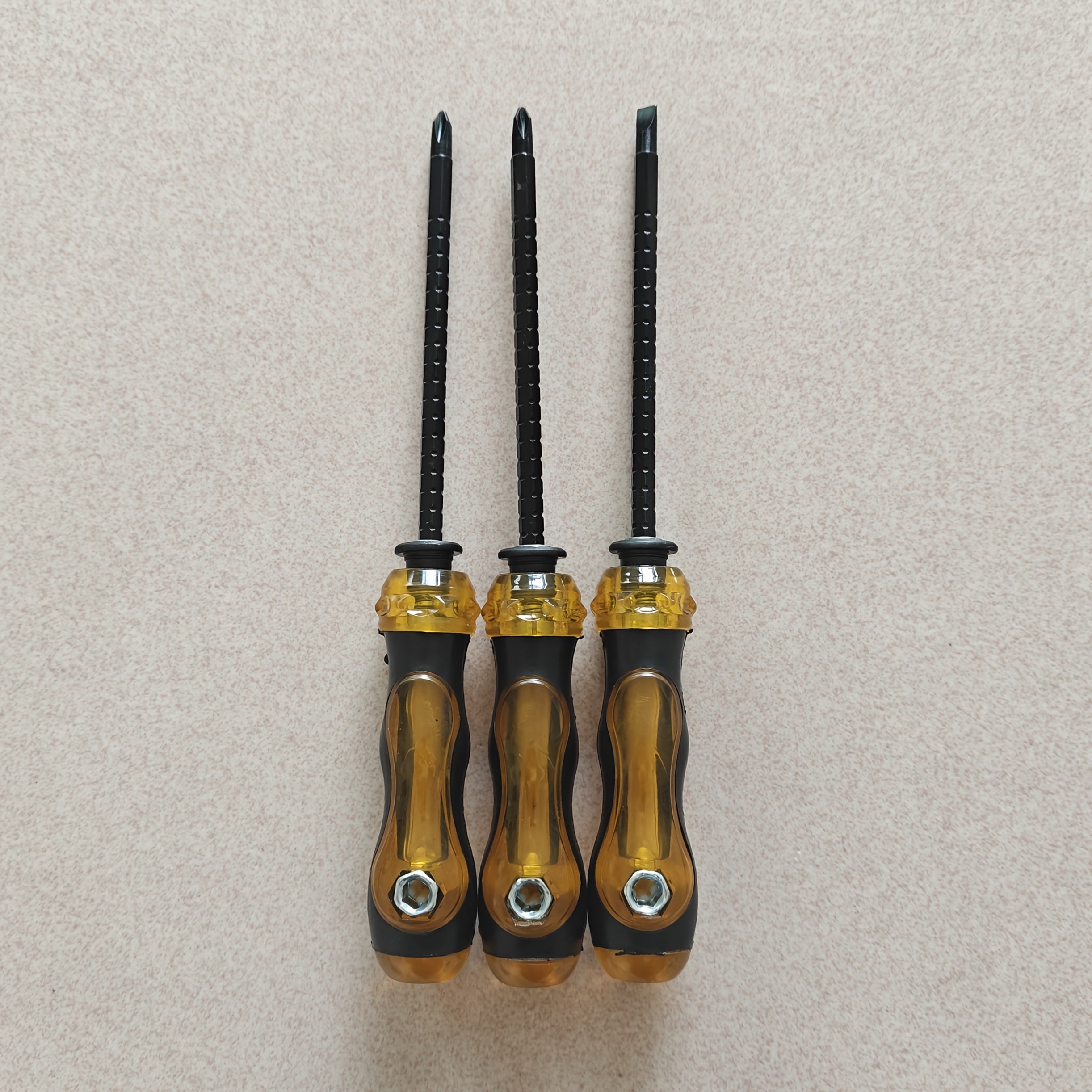 2-in-1 Magnetic Manual Screwdriver -Phillips & Flathead Tips -Delivers Stronger Torque
